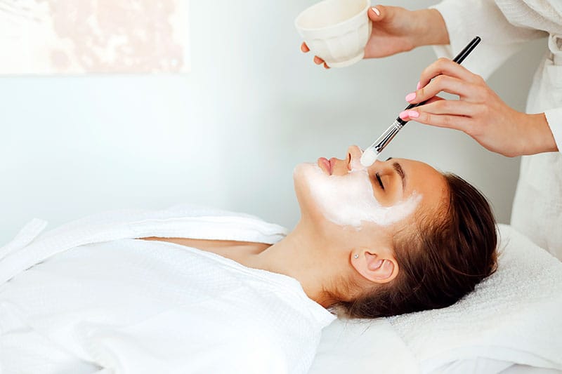 Limpieza Profunda y Dermaplaning